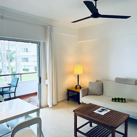 Apartamentos Playa Torrecilla Nerja Esterno foto