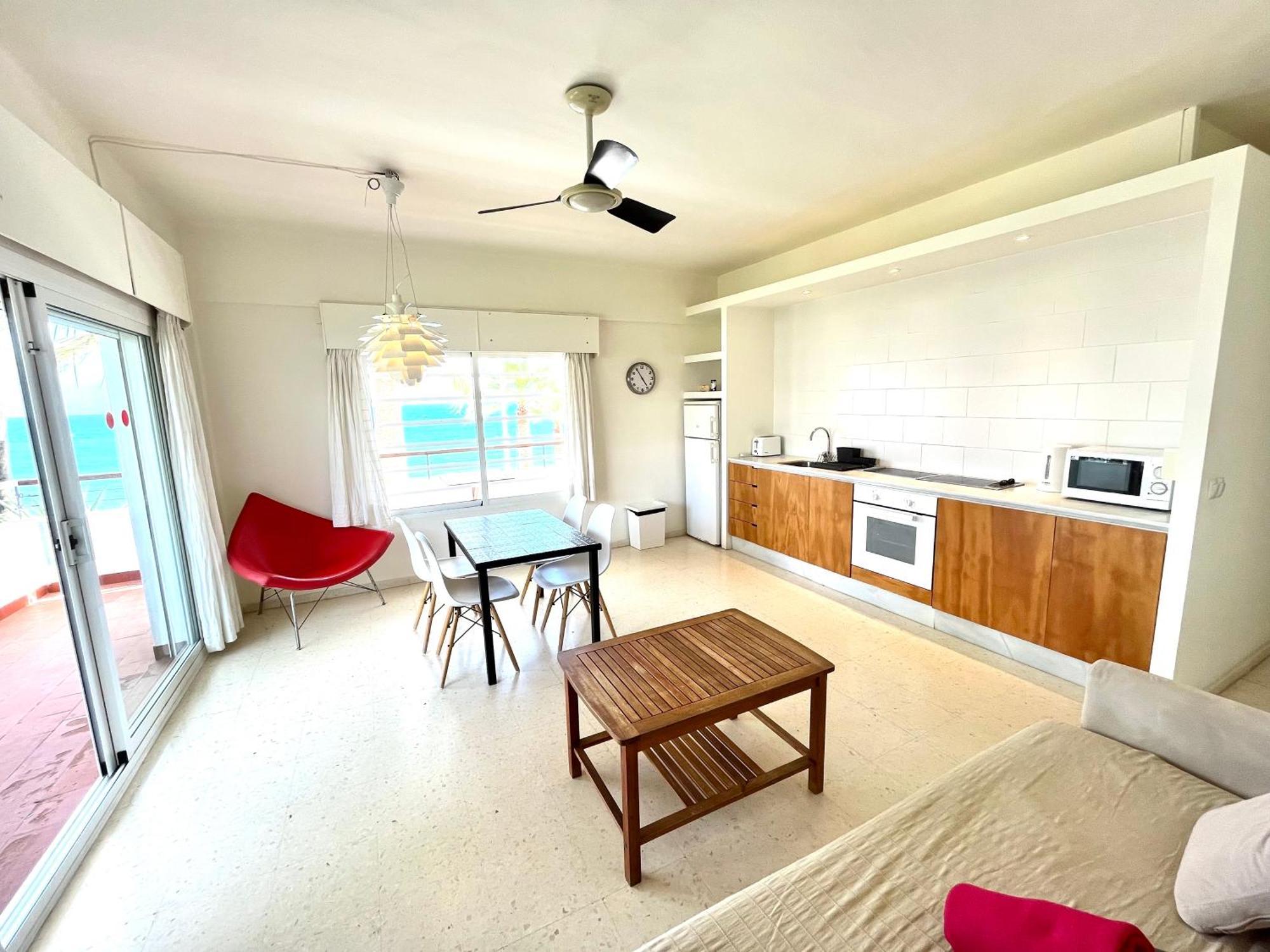 Apartamentos Playa Torrecilla Nerja Esterno foto