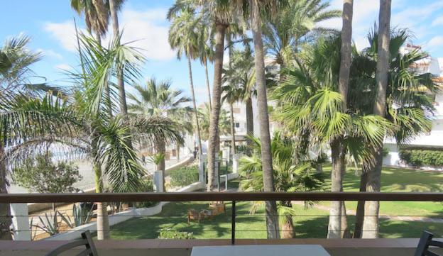 Apartamentos Playa Torrecilla Nerja Camera foto