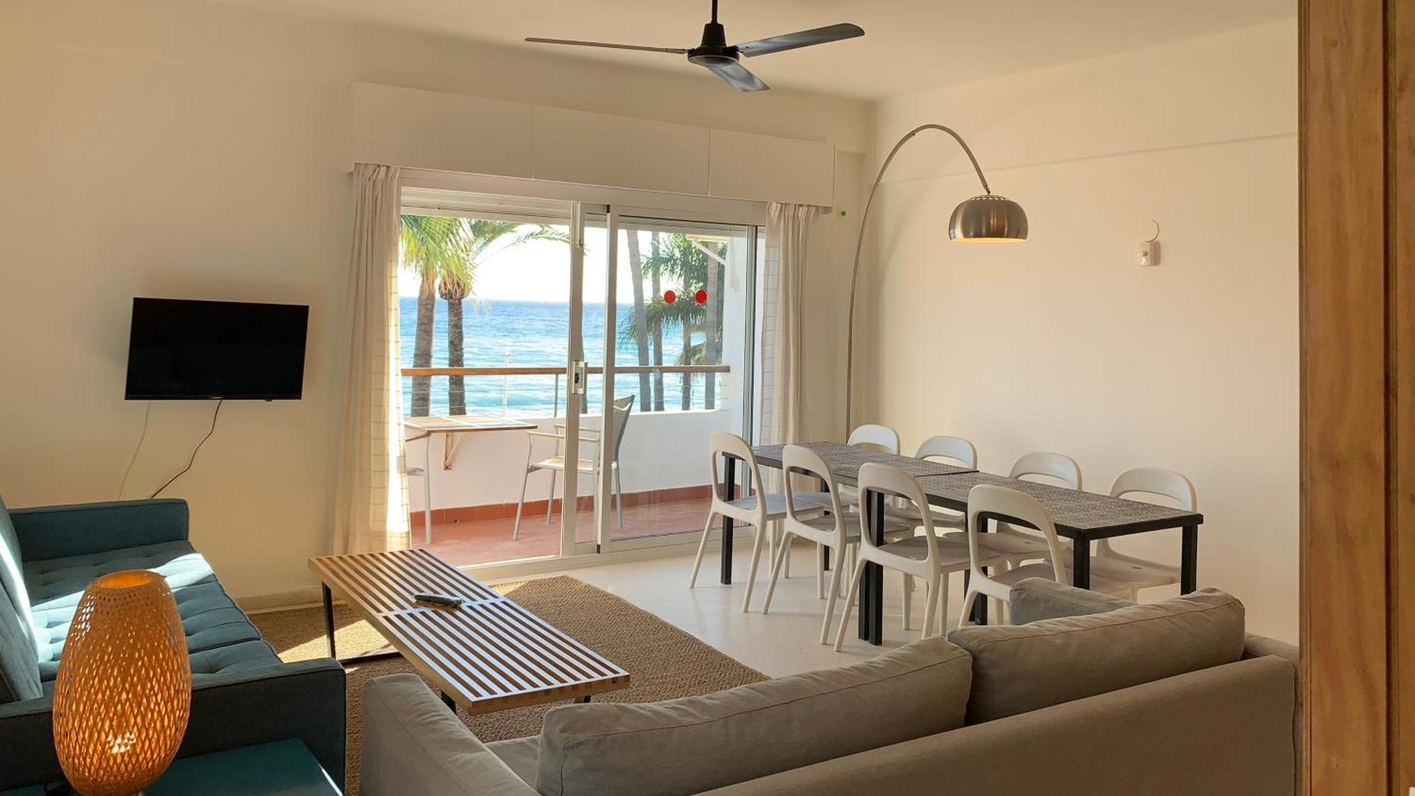 Apartamentos Playa Torrecilla Nerja Camera foto