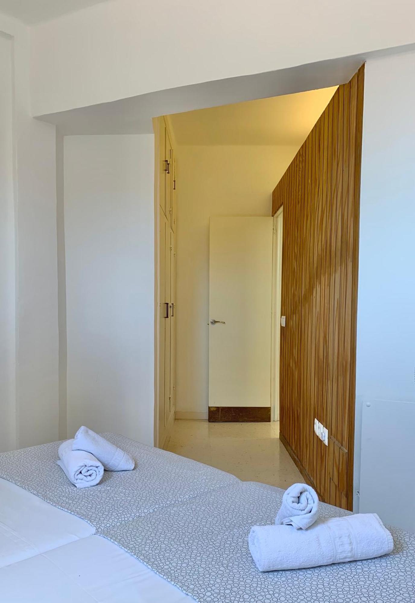 Apartamentos Playa Torrecilla Nerja Camera foto