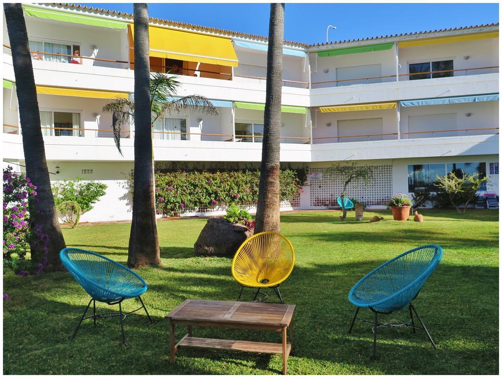 Apartamentos Playa Torrecilla Nerja Esterno foto