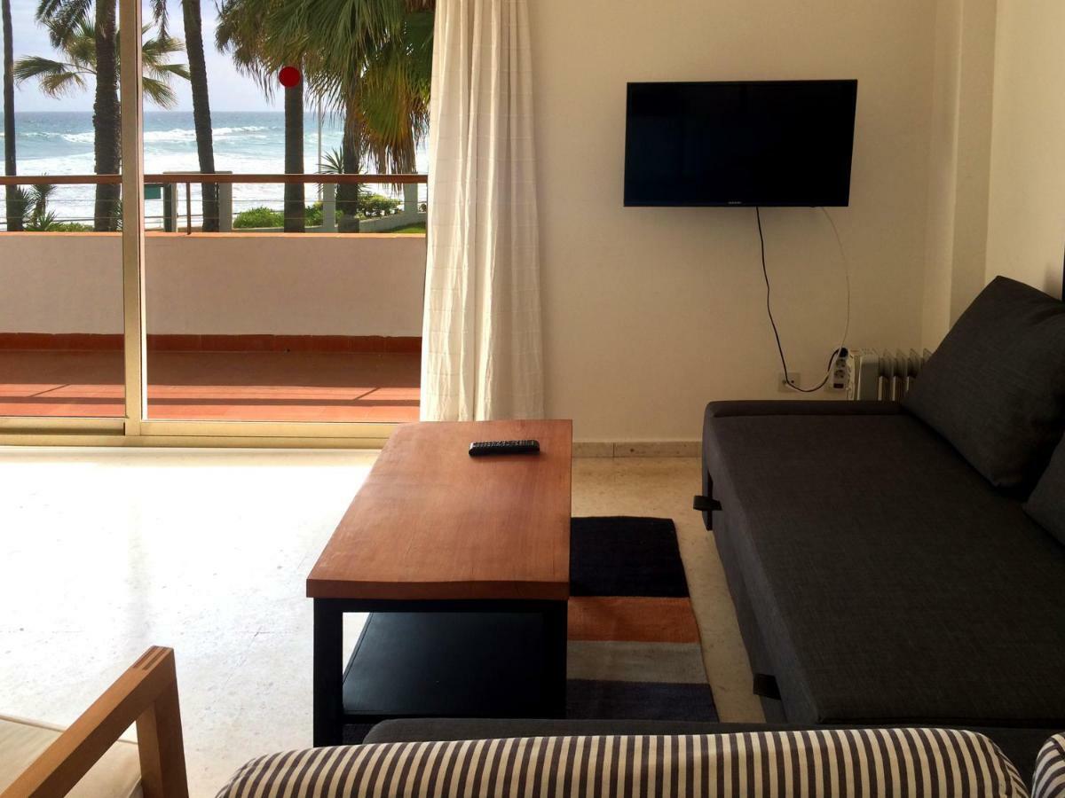Apartamentos Playa Torrecilla Nerja Esterno foto