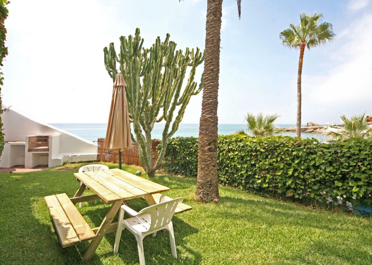 Apartamentos Playa Torrecilla Nerja Esterno foto