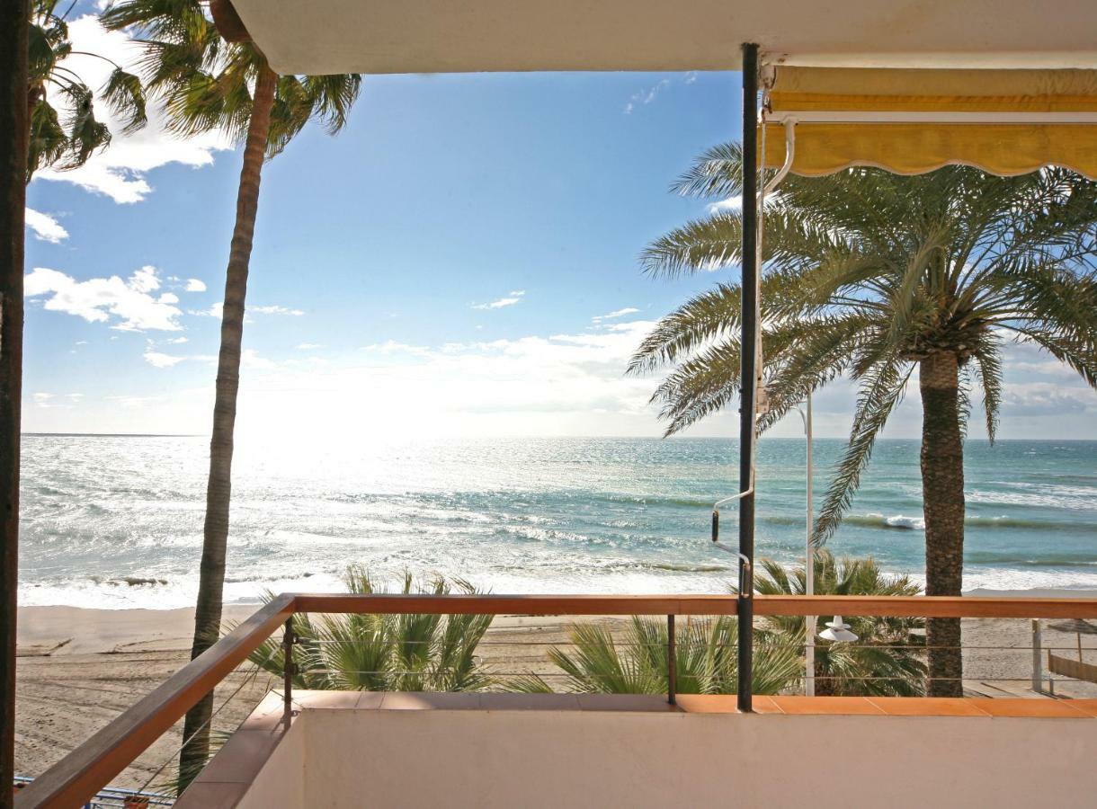Apartamentos Playa Torrecilla Nerja Esterno foto